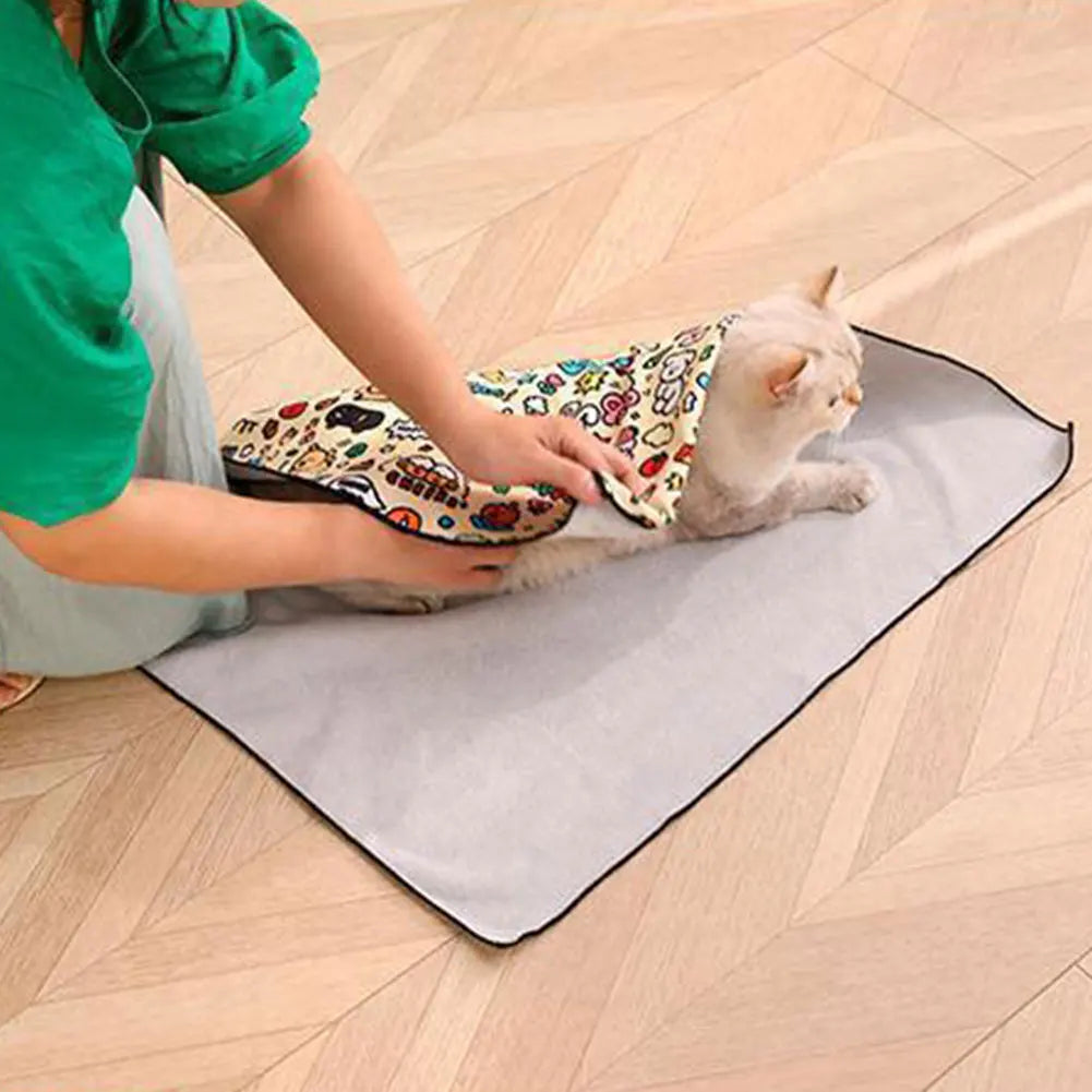 Self-Adherent Cat Grooming Wrap